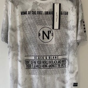 Men’s Black & Blanc T-shirt XL
